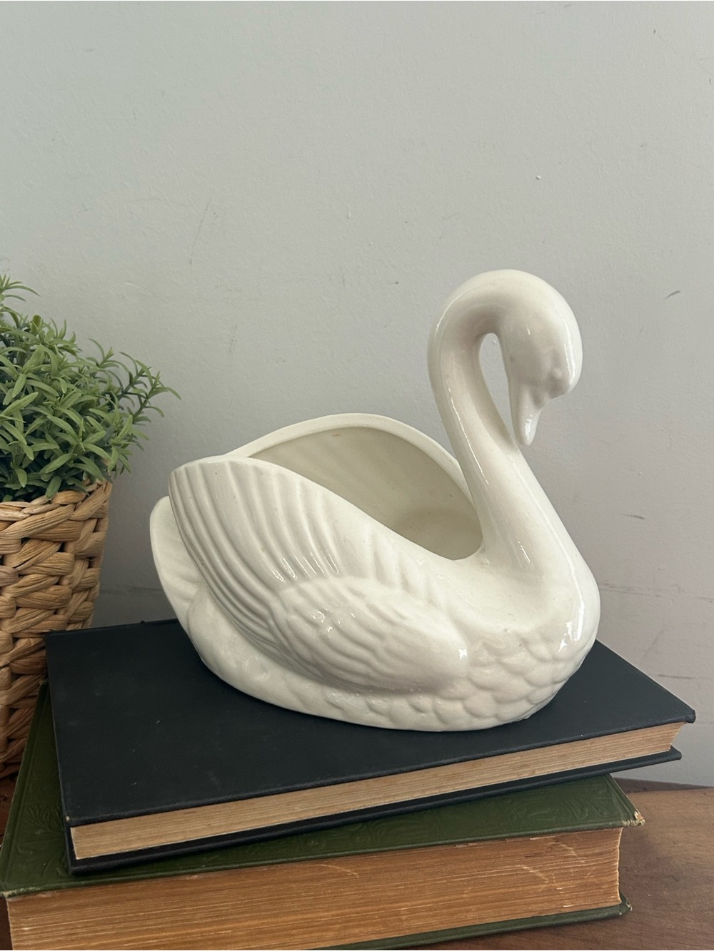 White Ceramic Swan Planter Vase Dish Glossy